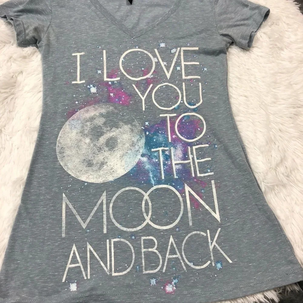 Gray Graphic Tee " Size Small